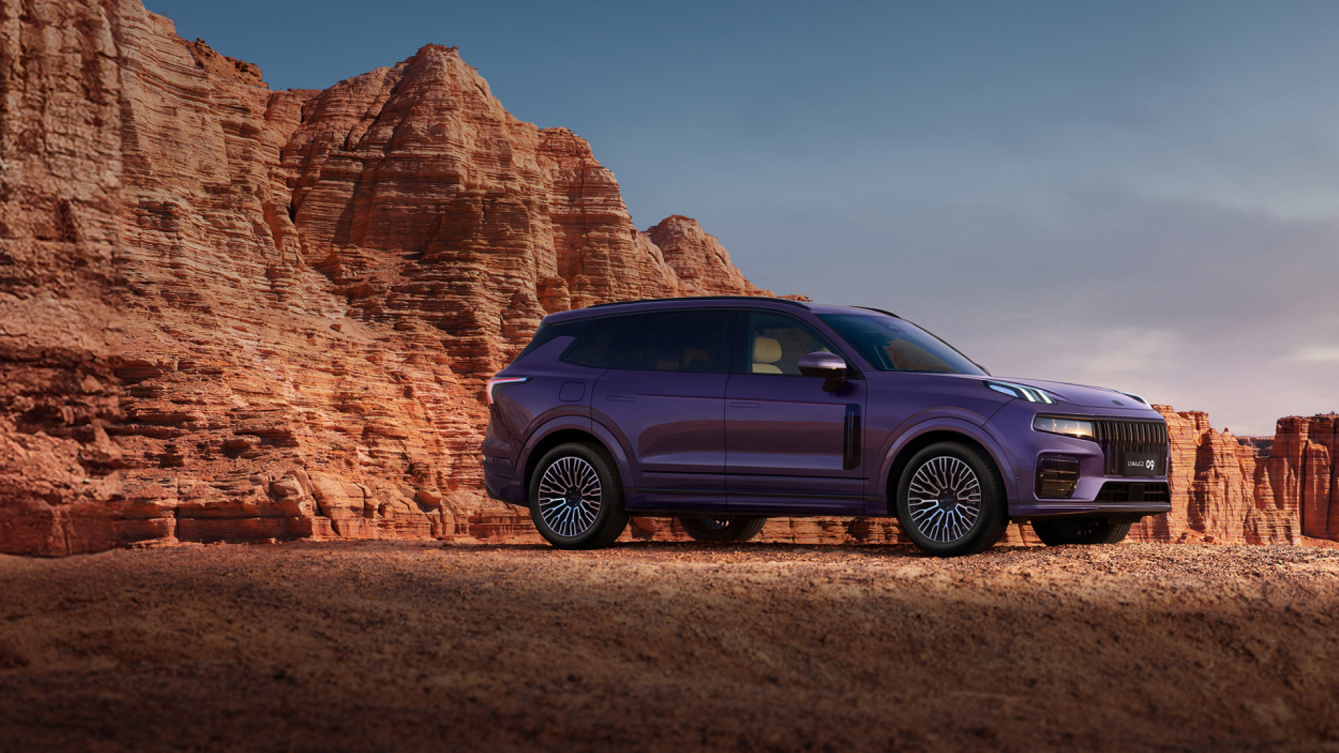 领克09,四驱探索版,09,09mhev,09多少钱