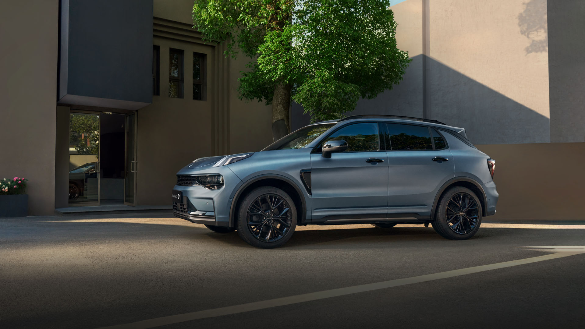 领克和极氪,领跑01