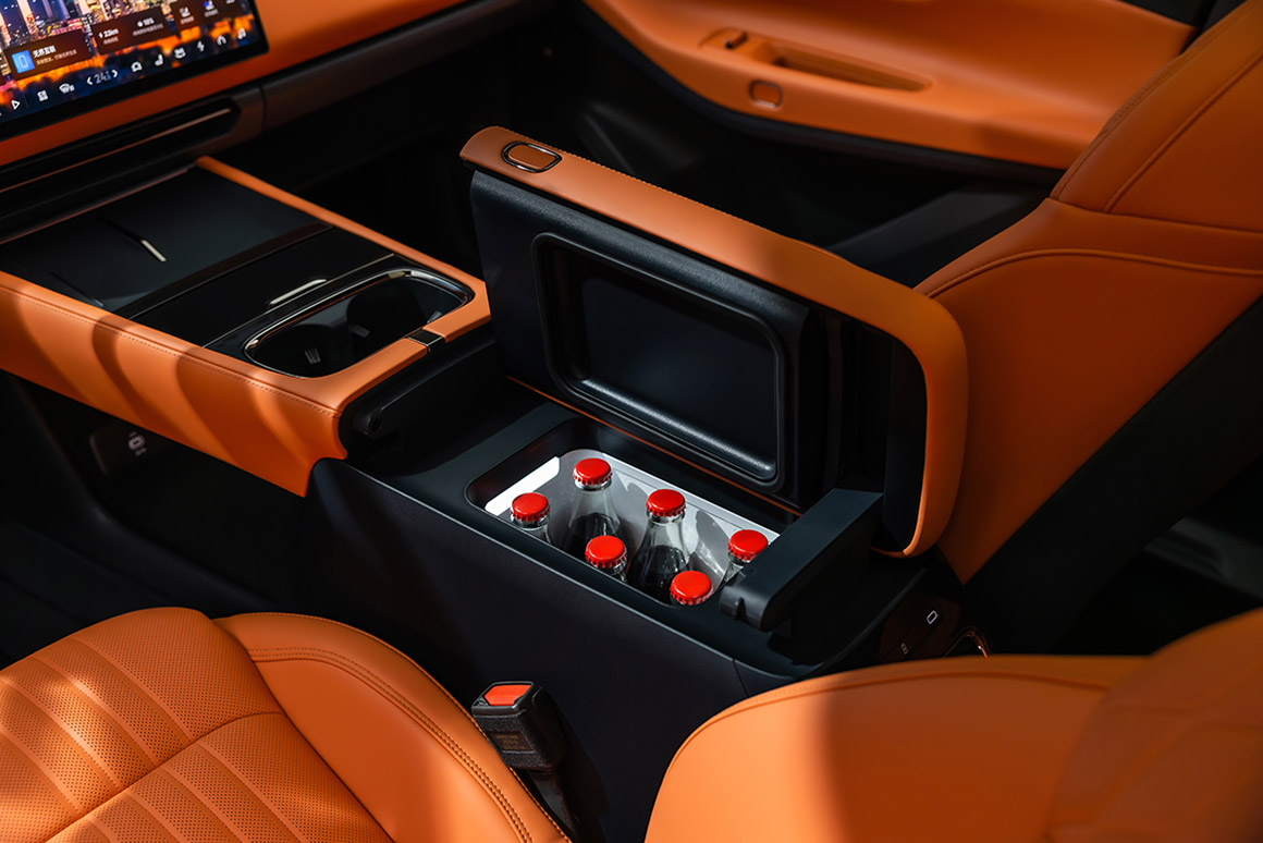 领克08,领克汽车